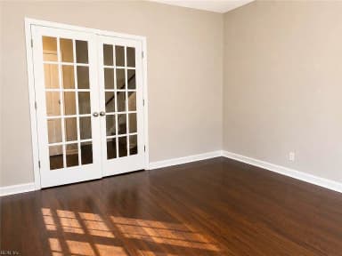511 Waterside DR #115, HAMPTON VA 23666 thumb 5