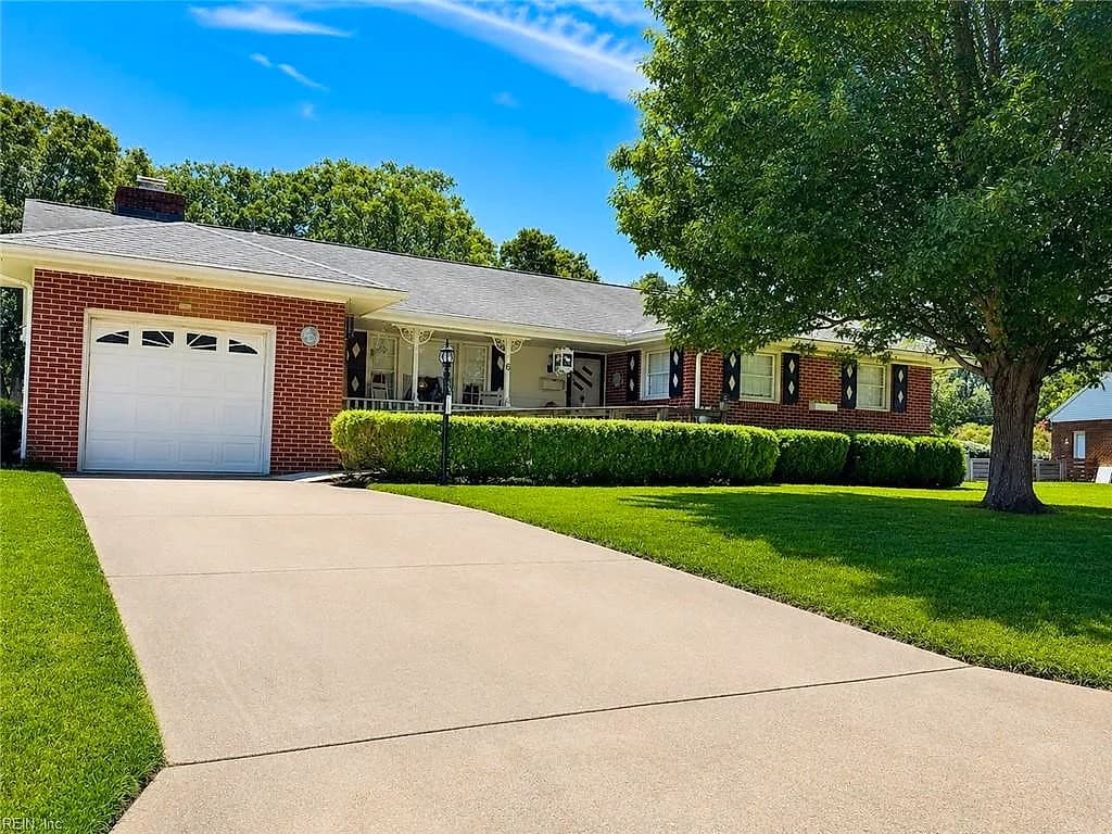 6 Belle Meade CT, NEWPORT NEWS VA 23602 - Main photo