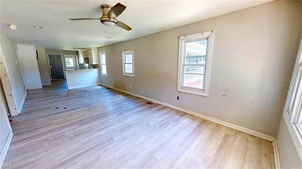 2404 E Washington ST, SUFFOLK VA 23434 - Photo 3