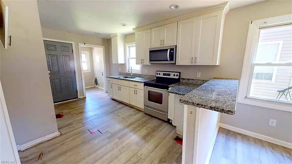 2404 E Washington ST, SUFFOLK VA 23434 thumb 9