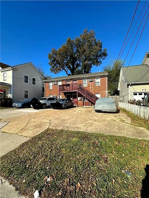 724 W. 35th ST #3, NORFOLK VA 23508 - Photo 2