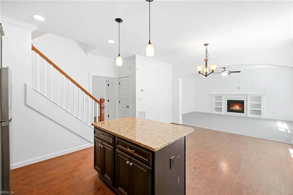 265 Jarvis RD, CHESAPEAKE VA 23323 - Photo 4