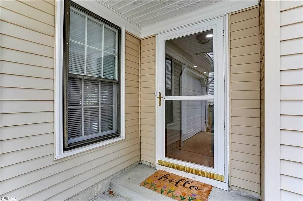 1900 Keeter RN, CHESAPEAKE VA 23320 - Photo 3