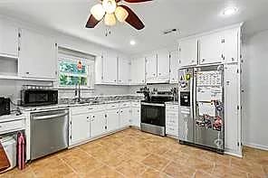 7042 East View RD, HAYES VA 23072 thumb 11