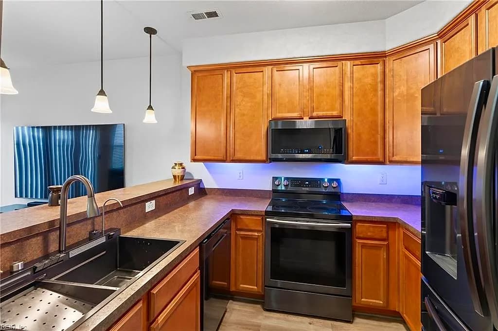 913 Deep Creek RN, CHESAPEAKE VA 23323 thumb 7
