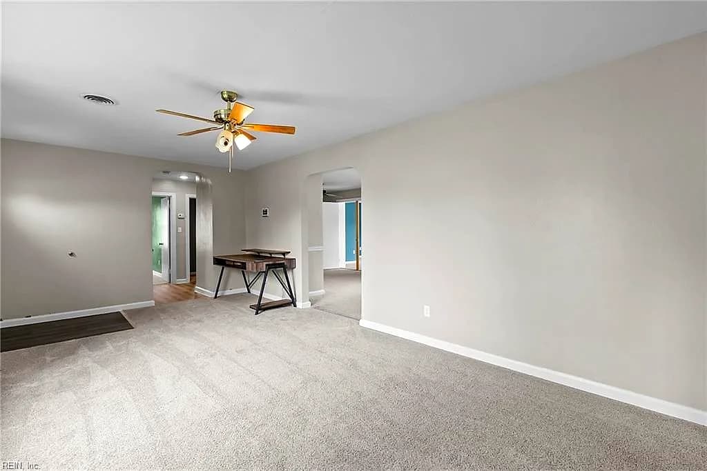 1814 Canterbury RD, HAMPTON VA 23666 - Photo 5