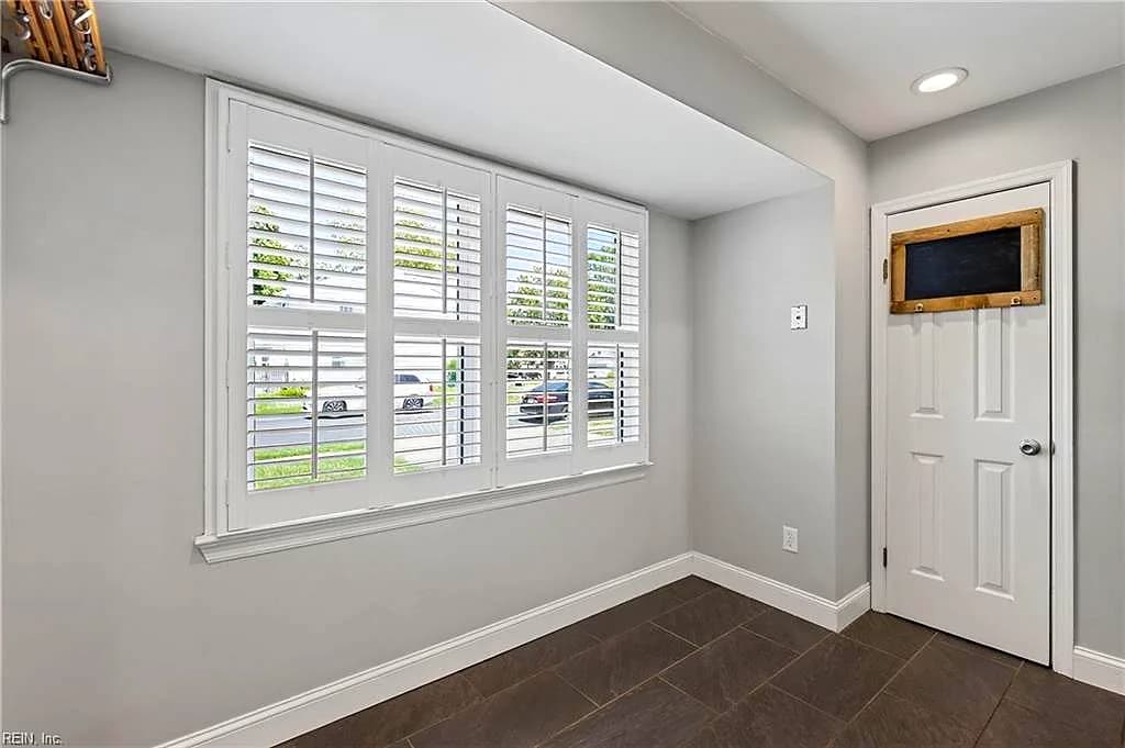 1456 Debbs LN, CHESAPEAKE VA 23320 thumb 12