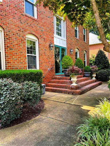 816 Forest Lakes CIR, CHESAPEAKE VA 23322 thumb 2