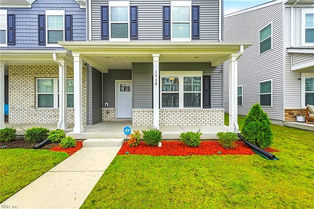 1539 Stanford LN, NEWPORT NEWS VA 23608 - Photo 4