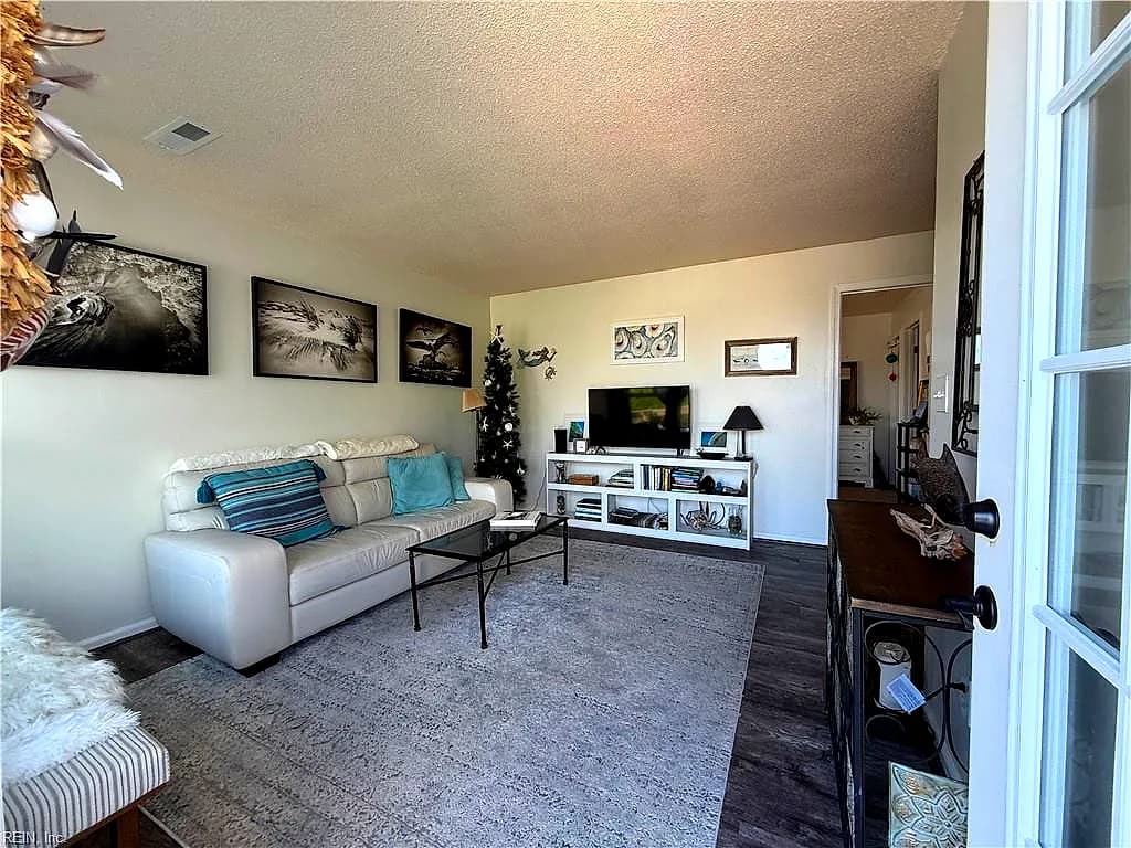 1566 Lea View AVE #3, NORFOLK VA 23503 thumb 6