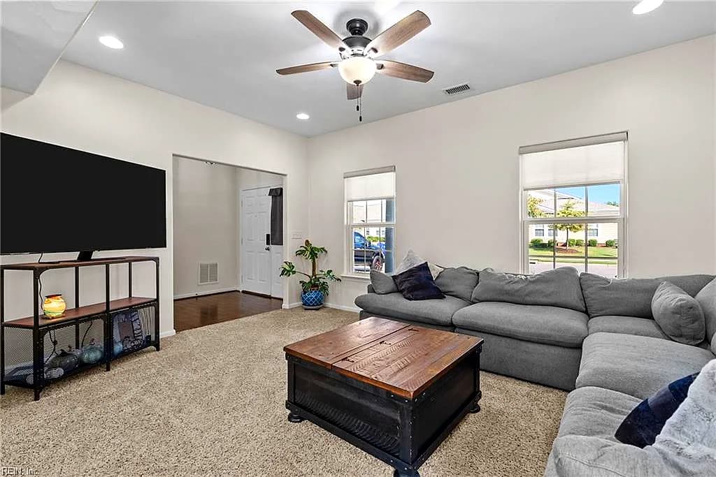 5062 Kings Grant CIR #229, SUFFOLK VA 23434 thumb 9