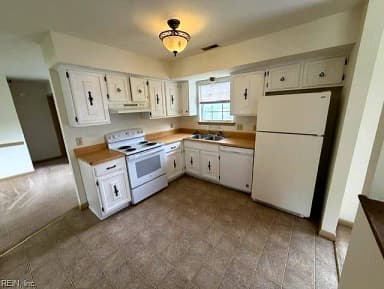 520 Heacox LN, NEWPORT NEWS VA 23608 thumb 12