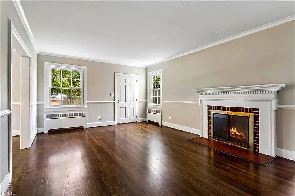 2401 Chesapeake AVE, HAMPTON VA 23661 - Photo 5