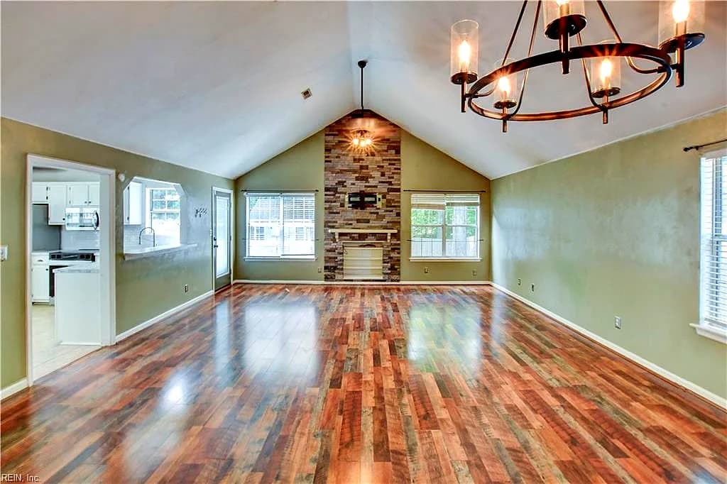 117 Poplar Grove CRES, SUFFOLK VA 23434 - Photo 3