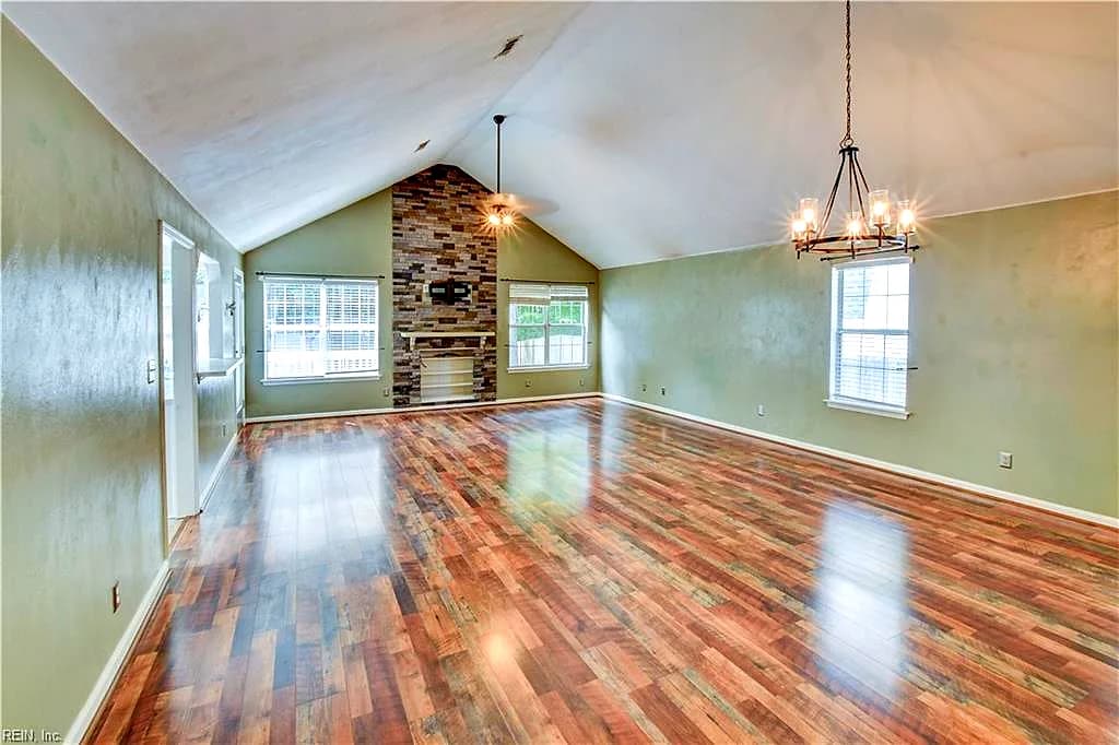 117 Poplar Grove CRES, SUFFOLK VA 23434 - Photo 4