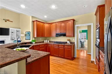 804 Catrina LN, CHESAPEAKE VA 23322 thumb 4