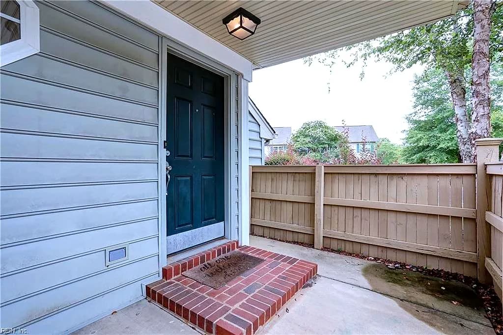 2804 Glen Nevis TRCE, WILLIAMSBURG VA 23188 - Photo 3