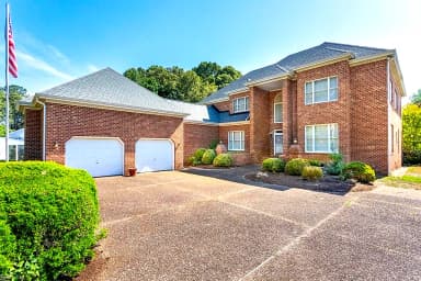 1711 Tyndall Point RD, GLOUCESTER POINT VA 23062 thumb 3