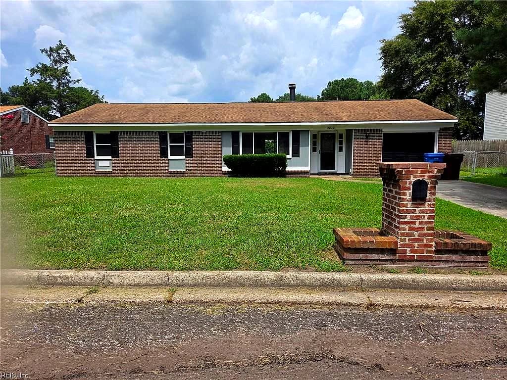 3232 Sir Meliot DR, CHESAPEAKE VA 23323 - Photo 3