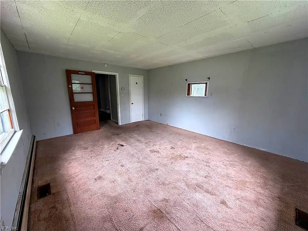165 Commodore DR, NORFOLK VA 23503 thumb 8