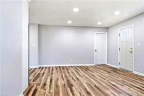 1512 Wildwood DR, HAMPTON VA 23666 - Photo 5