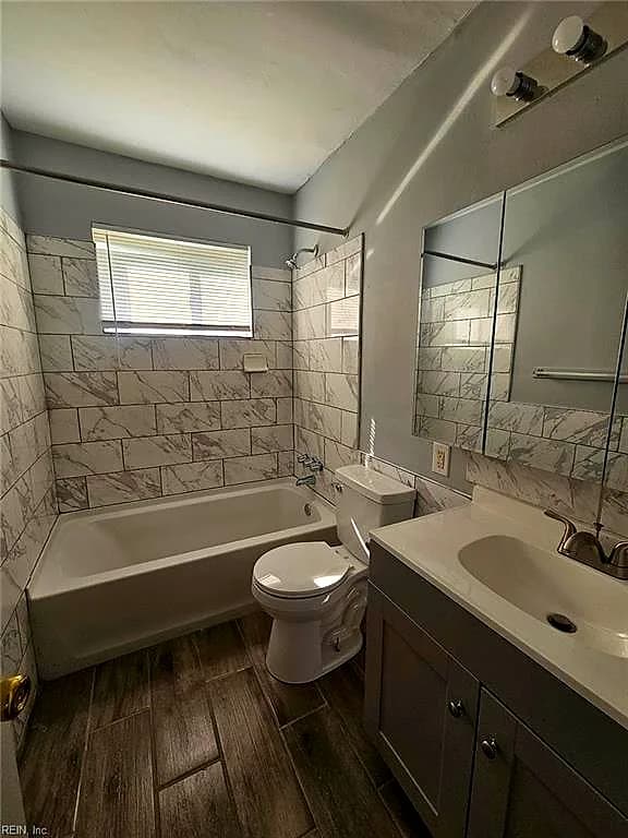 8 Pollux CIR E #1, PORTSMOUTH VA 23701 - Photo 3