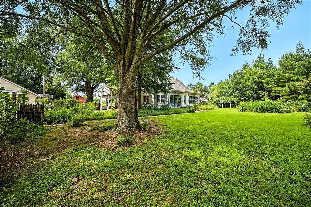 1303 Turnpike RD, ELIZABETHCITY NC 27909 - Photo 3