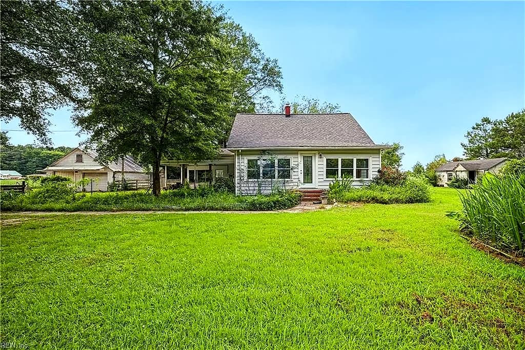 1303 Turnpike RD, ELIZABETHCITY NC 27909 - Photo 4