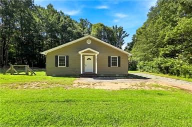 10664 Magnet DR, SMITHFIELD VA 23430 thumb 1