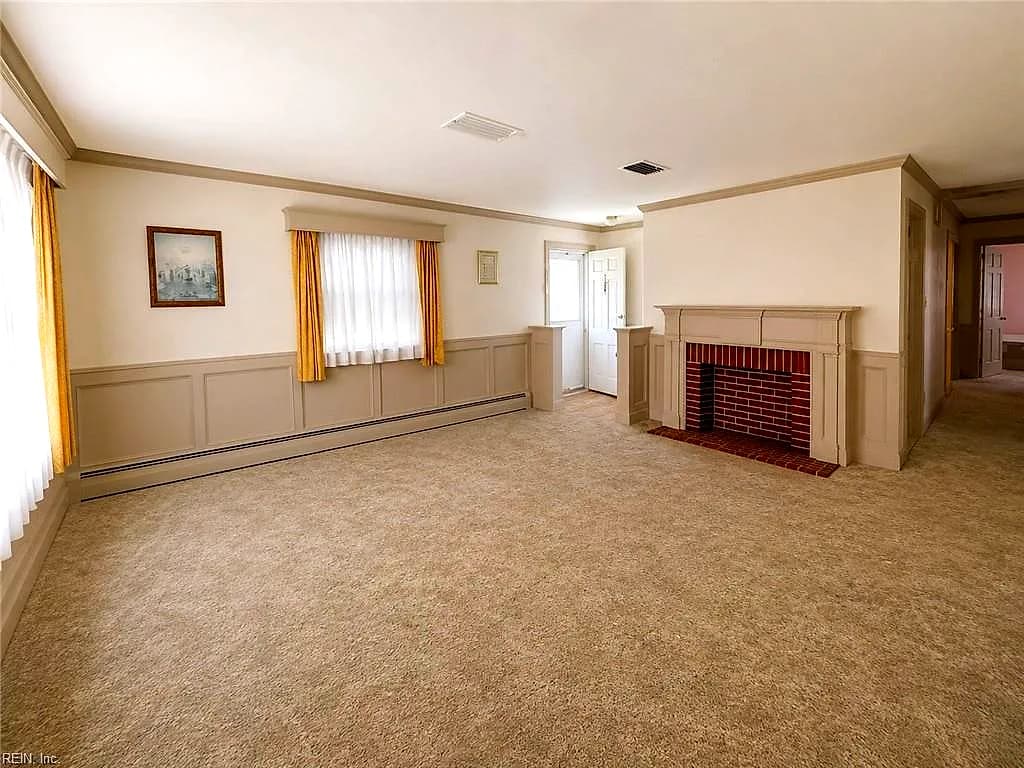 640 Deep Creek RD, NEWPORT NEWS VA 23606 - Photo 3