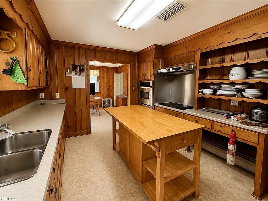 640 Deep Creek RD, NEWPORT NEWS VA 23606 - Photo 5