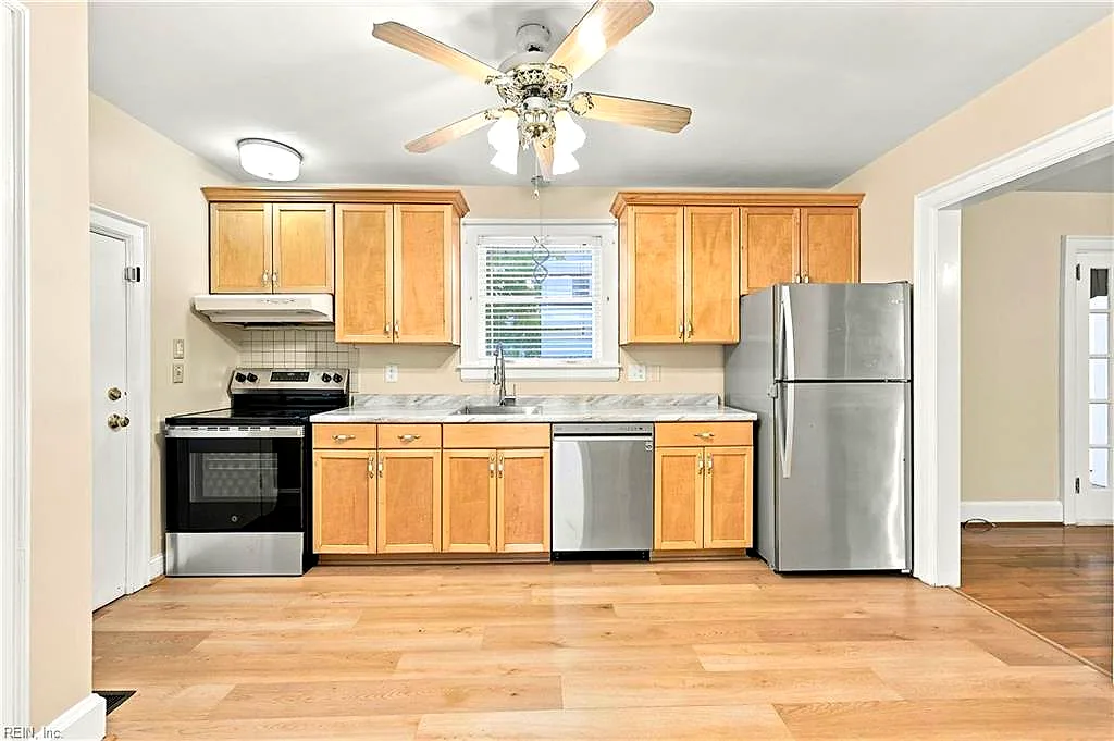4624 Kemp DR, PORTSMOUTH VA 23703 thumb 12