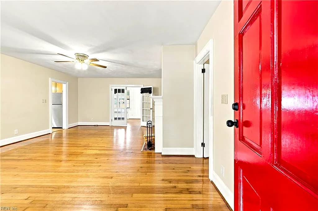 4624 Kemp DR, PORTSMOUTH VA 23703 - Photo 5
