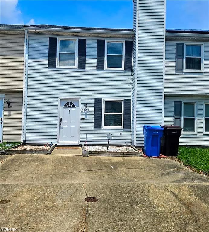 3202 Clover RD E, CHESAPEAKE VA 23321 - Photo 2