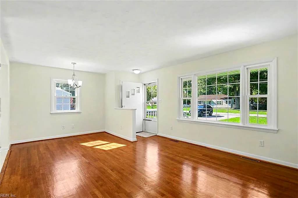 798 Old Oyster Point RD, NEWPORT NEWS VA 23602 thumb 10