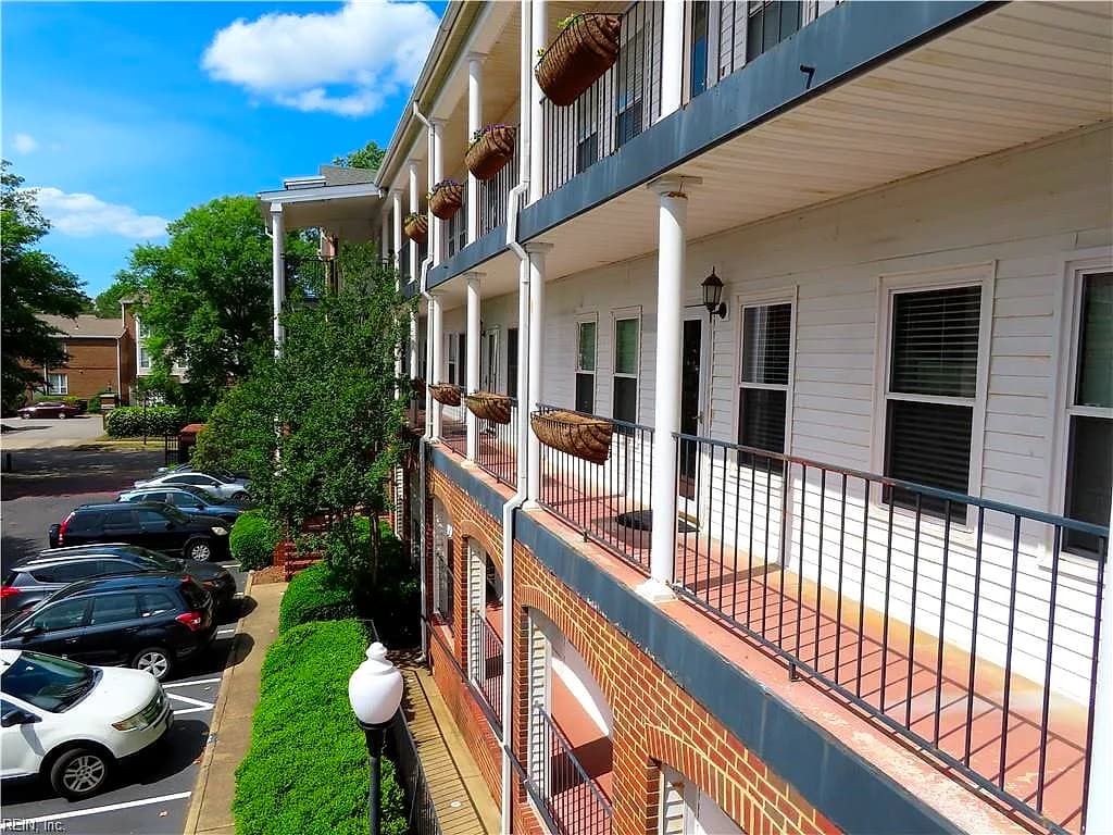 101 Westover AVE #204, NORFOLK VA 23507 - Photo 5