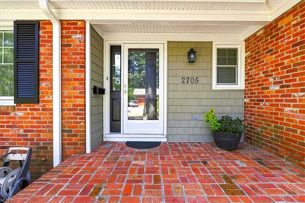 2705 Mulberry Grove CT, VIRGINIA BEACH VA 23452 - Photo 4