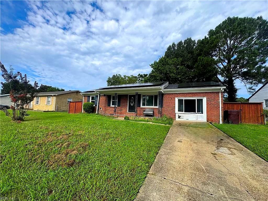 2041 Midway AVE, CHESAPEAKE VA 23324 - Main photo
