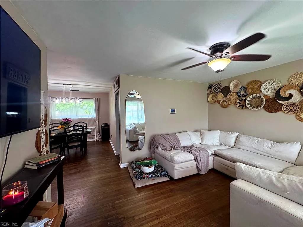 2041 Midway AVE, CHESAPEAKE VA 23324 - Photo 5