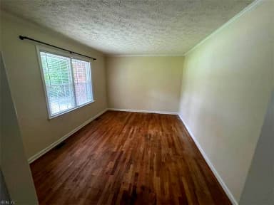 105 Marlin CIR, YORKTOWN VA 23692 thumb 9