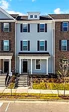 192 Freeman DR, HAMPTON VA 23666 - Main photo