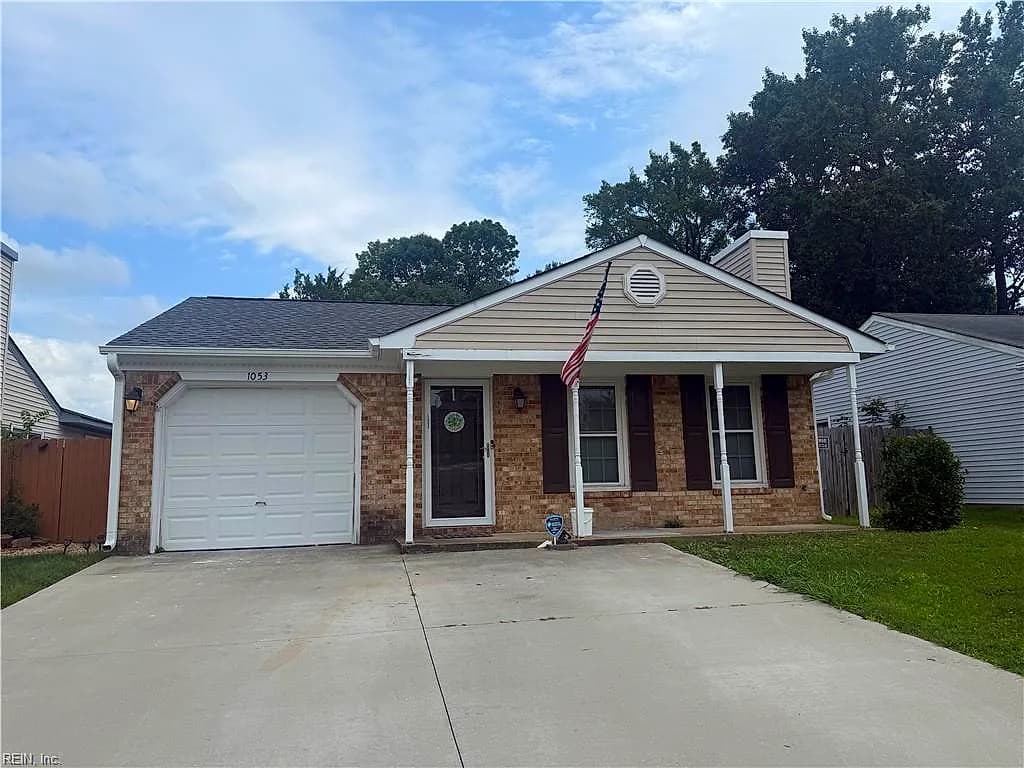 1053 Tealwood DR, VIRGINIA BEACH VA 23453 - Main photo
