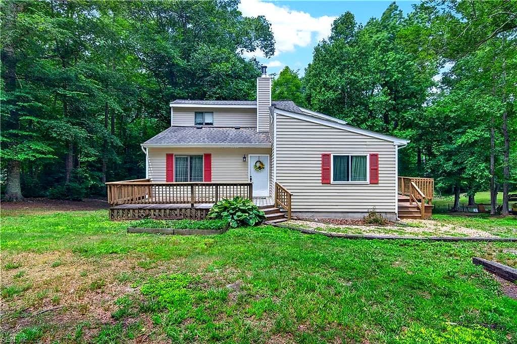 16056 Carroll Bridge RD, SMITHFIELD VA 23430 - Photo 2
