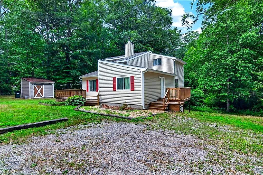 16056 Carroll Bridge RD, SMITHFIELD VA 23430 - Photo 5