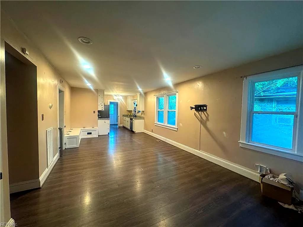 1525 Hawthorne DR, CHESAPEAKE VA 23325 - Photo 5