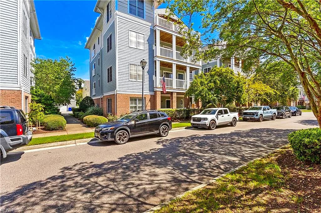 8312 N View BLVD, NORFOLK VA 23518 - Photo 4