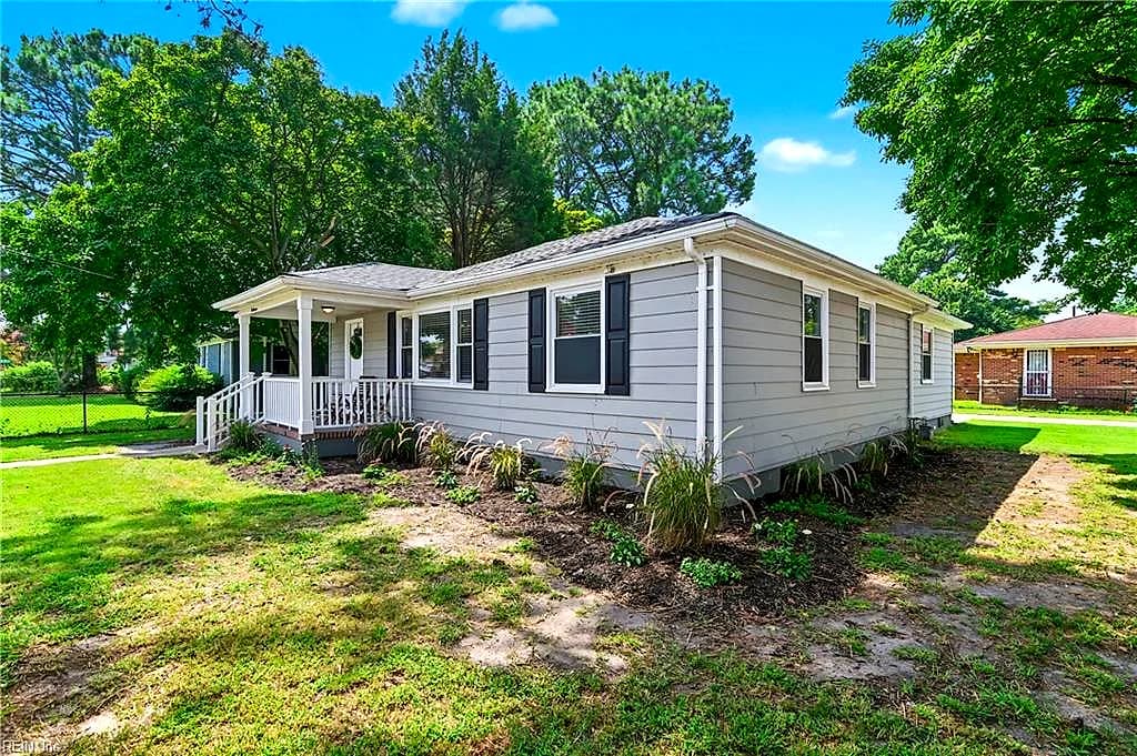 519 Phillips AVE, PORTSMOUTH VA 23707 - Photo 3