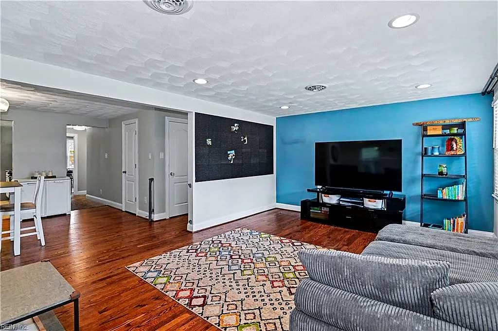 519 Phillips AVE, PORTSMOUTH VA 23707 thumb 10
