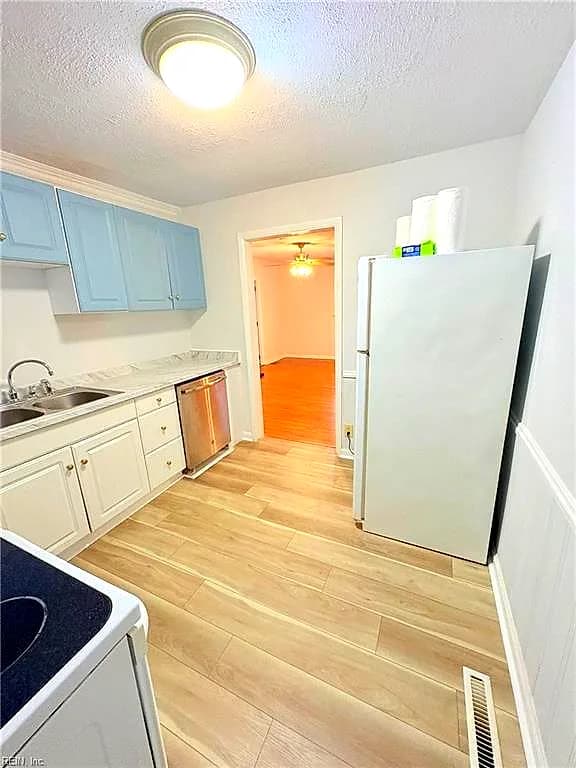 105 Second ST, YORKTOWN VA 23692 thumb 12