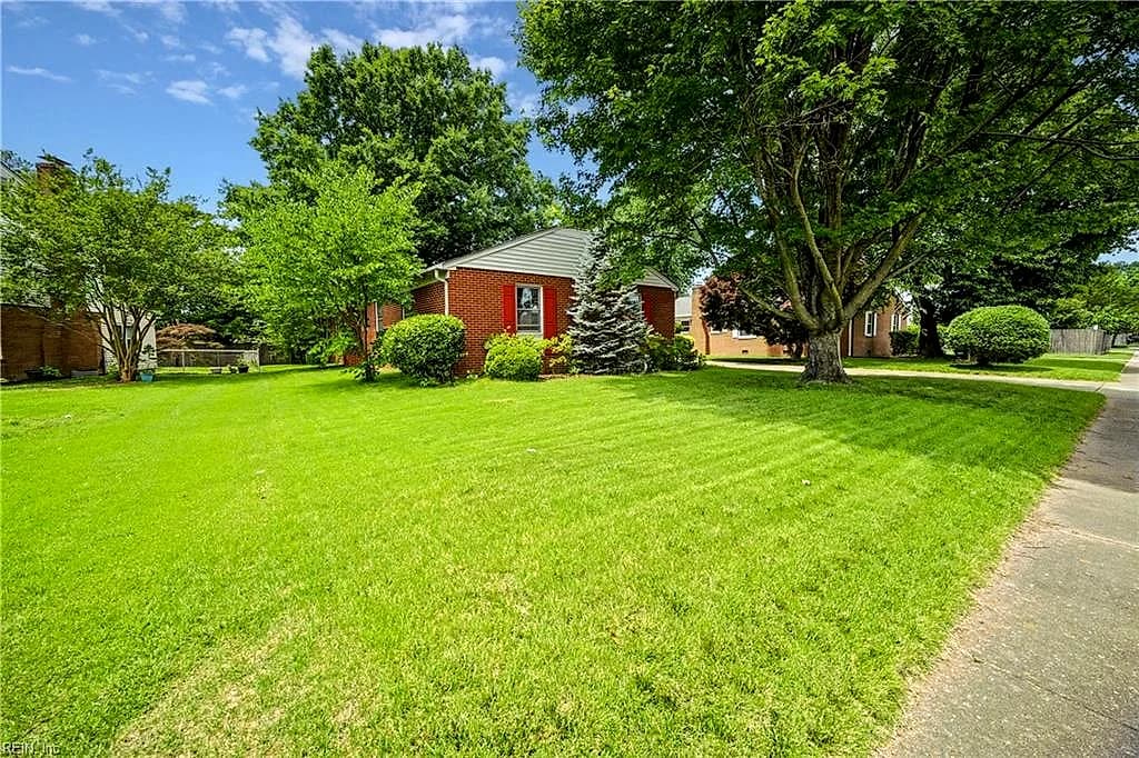 6 Redman CT, HAMPTON VA 23669 - Photo 5